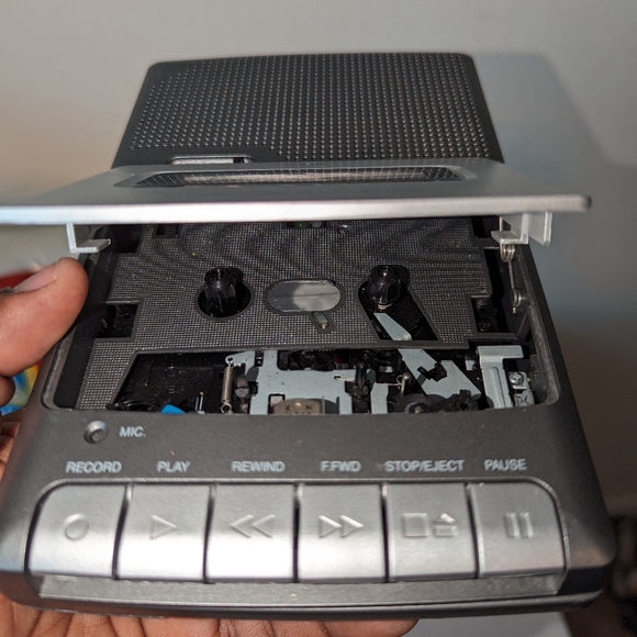 RCA RP3503 "Shoebox" Cassette Voice Recorder - Picture 4 of 4